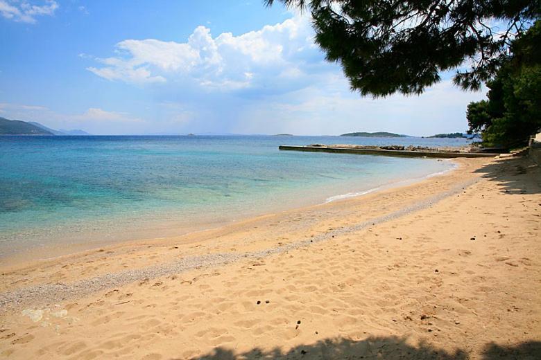 Villa Loviste Paradise Exterior photo